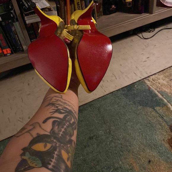 Neon and clear heels - Picture 4 of 4